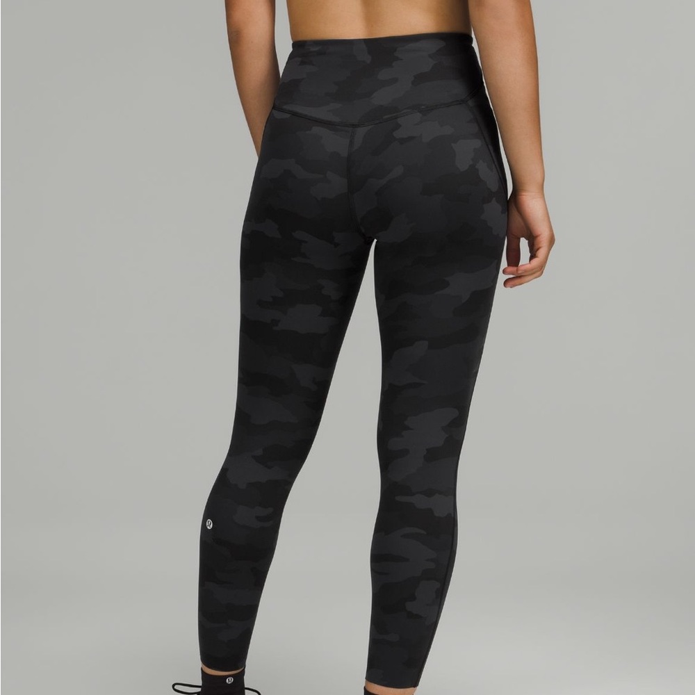 Lululemon Base Pace Running Tights 25” inseam Size 10